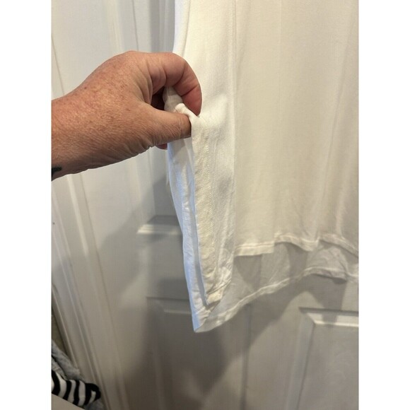 All In Motion Womens Long Sleeve Side Slit T-Shirt Moisture Wicking White NWT XL - Picture 4 of 6